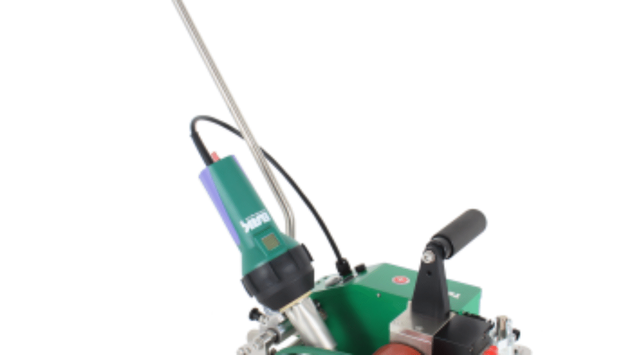 picture-with-white-backround-v2__ScaleWidthWzM1MF0